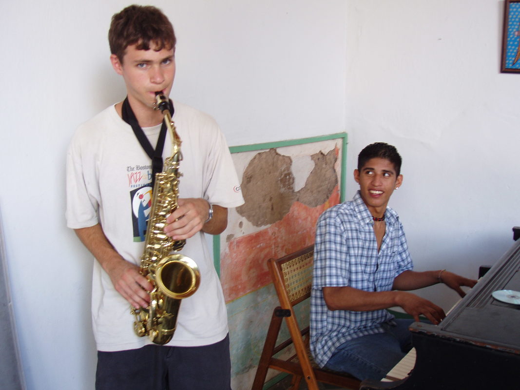 Music exchange Costa Rica